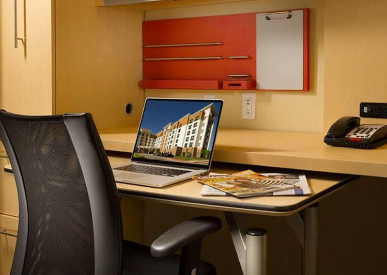 Towneplace Suites By Marriott Dallas Dfw Airport North/גרייפוויין מראה חיצוני תמונה
